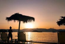 Ξαπλώστρες Καραθώνα