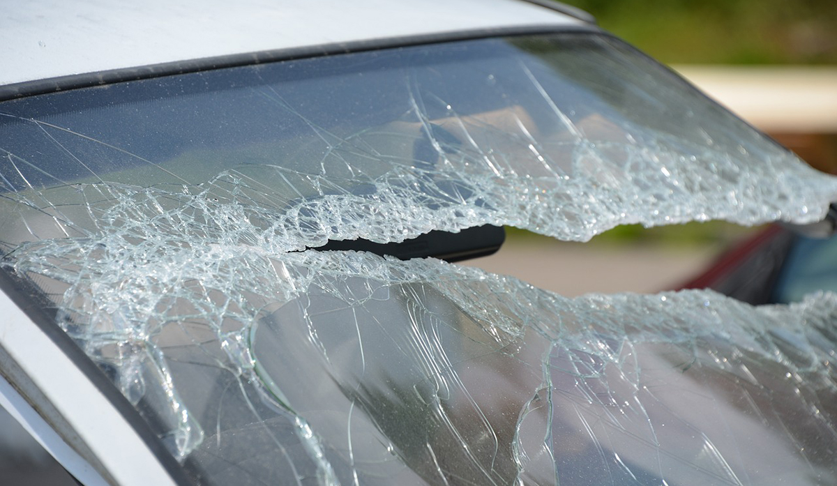 Αυτοκίνητο εξετράπη της πορείας του στην επαρχιακή οδό Άργους – Νέας Κίου