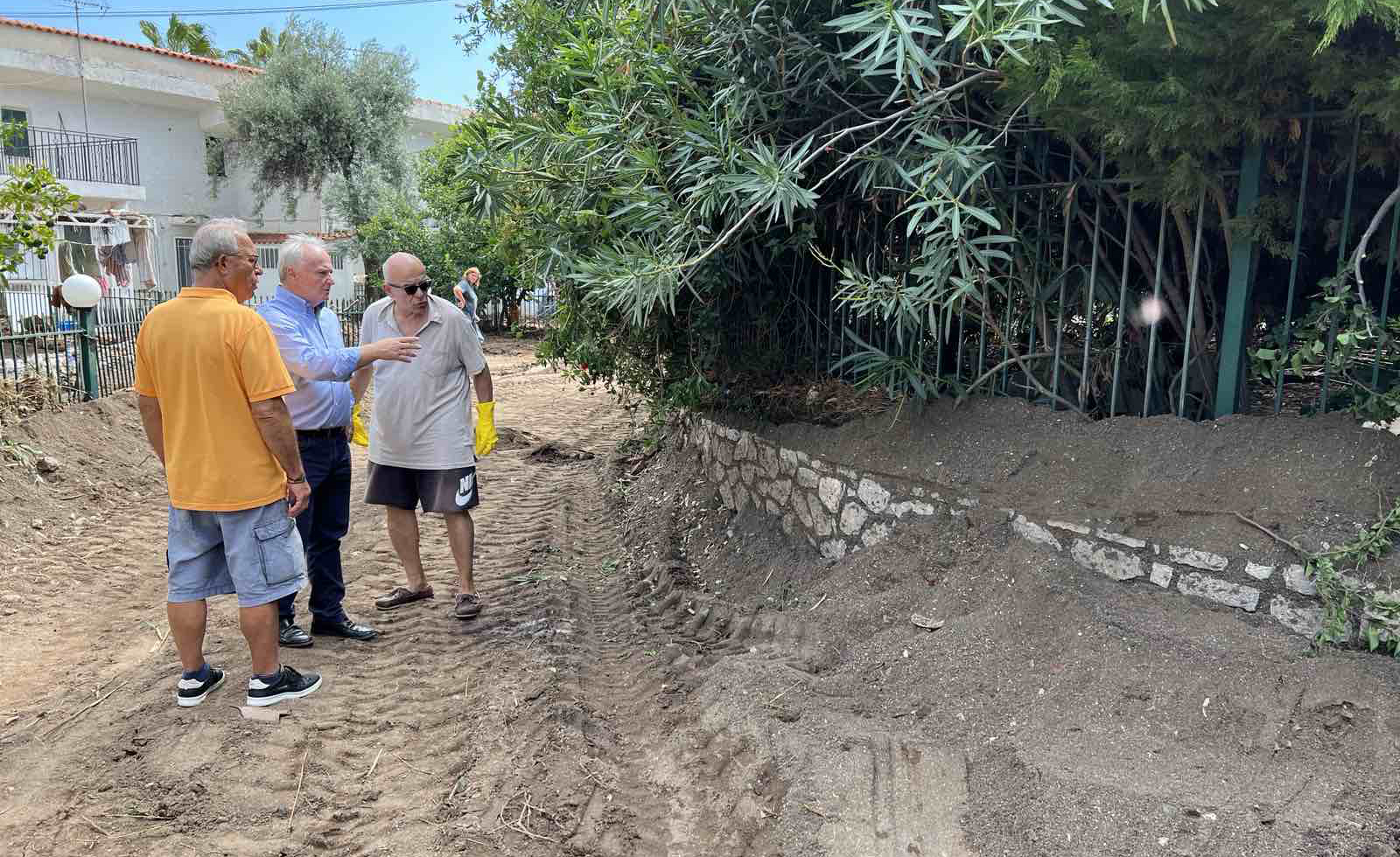 Επαφές Ανδριανού για ανακούφιση πληγέντων μετά τις πλημμύρες στην Επίδαυρο