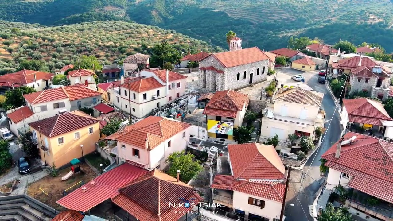 Αυτό είναι το χωριό της Μεσσηνίας με τις τρεις εκκλησίες που παλιά λεγόταν Σαμάρι