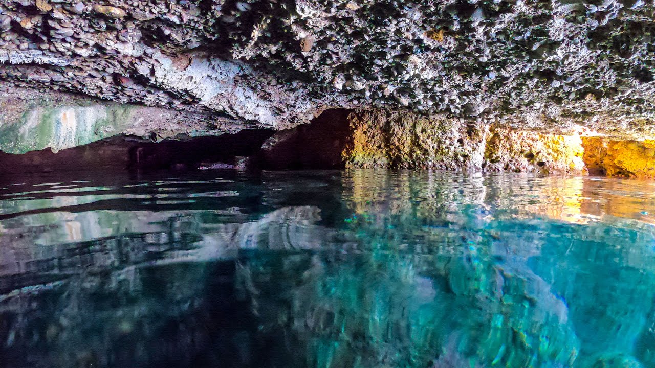 Η κρυφή σπηλιά των Σπετσών όπου ο Μπάρκουλης ερωτεύτηκε την Καρέζη