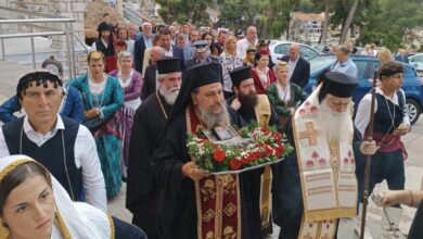 Τα Ιερά Λείψανα των Αγίων Ραφαήλ, Νικολάου και Ειρήνης από την Μυτιλήνη στο Ναύπλιο 2