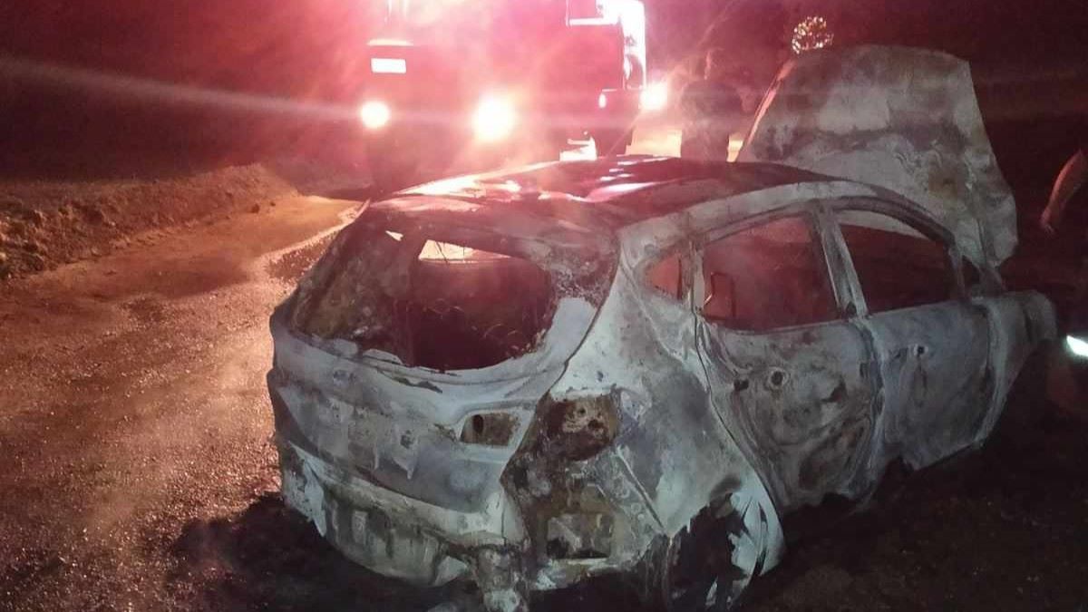Κόρινθος: Για 150 ευρώ ανατίναξαν ΑΤΜ και έκαψαν αυτοκίνητο