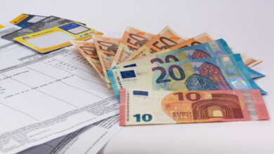 Ευρώ χρήματα λεφτά οφειλές
