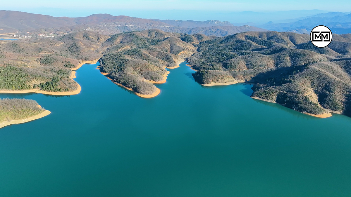 Λίμνη Πλαστήρα: Η «νεράιδα» της Θεσσαλίας με τα χωριά της και τα ιδιαίτερα τοπικά προϊόντα της