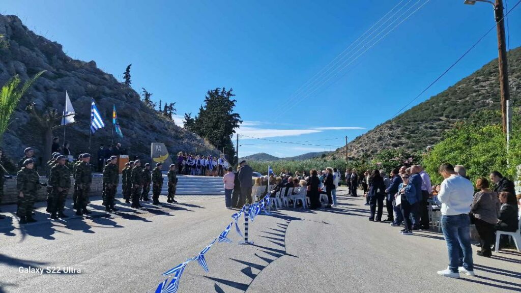 Αποκαλυπτήρια Μνημείου Σμηναγού Μιχαήλ Παπαμιχαήλ (22)