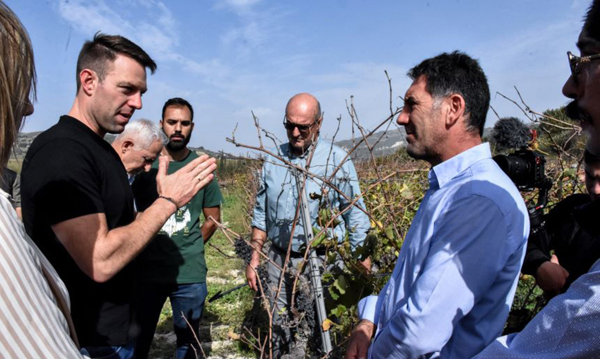 Κασσελάκης περιοδεία Νεμέα Κόρινθος (11)