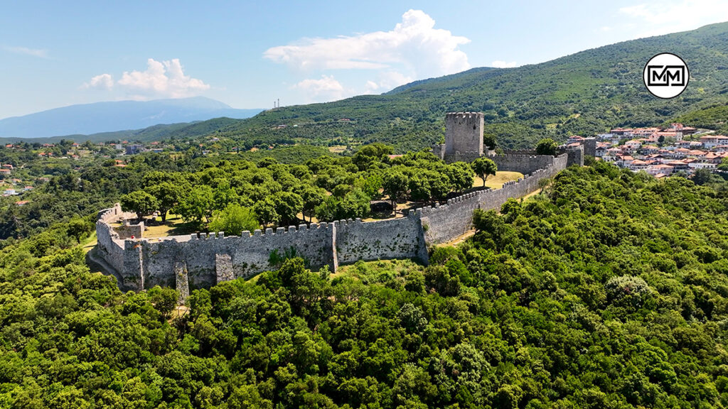 Πλαταμώνας γαλαρία τρένων (16)