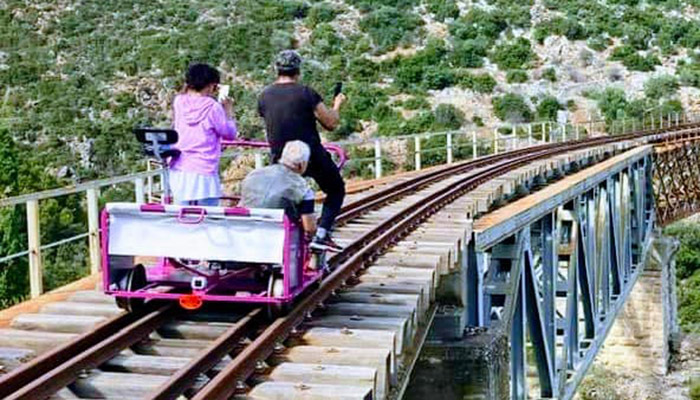 Railbiking στην Αρκαδία: Μία πρωτότυπη δραστηριότητα εκεί που κάποτε περνούσαν τα τρένα