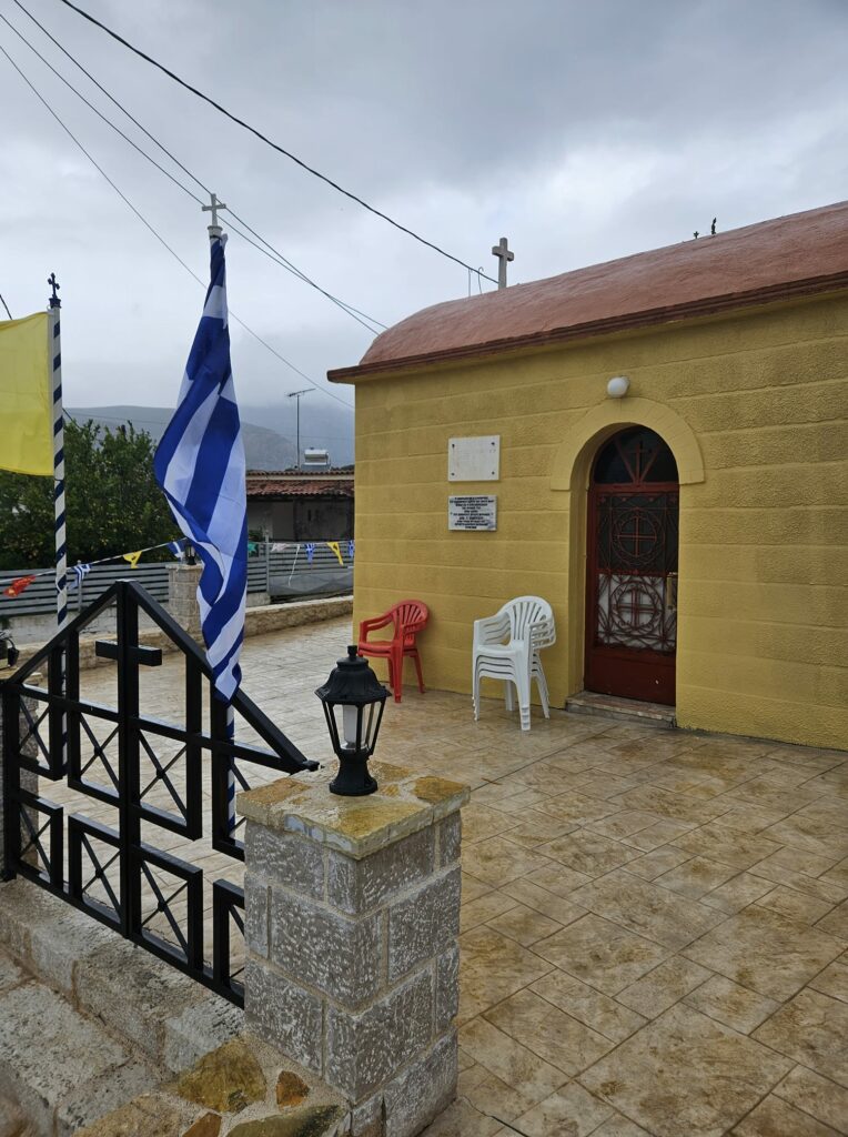 Ταμπέλα Μαλαντρένι Καμπόσος (1)