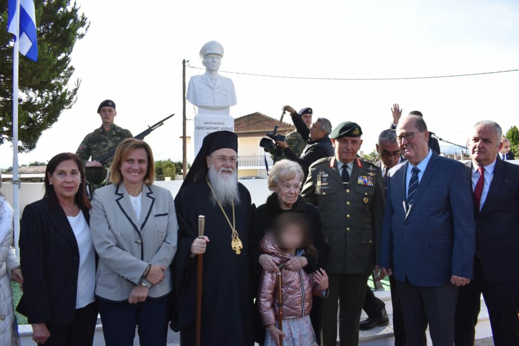 προτομή του στρατηγού Κωνστ. Κόρκα (3)