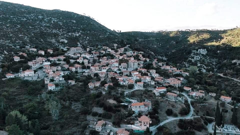 Αυτό είναι το χωριό που έχτισε ο Μέγας Αλέξανδρος στις πλαγιές του Πάρνωνα