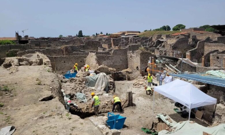 Εικ. 1 Ανασκαφές στο regio ix 18 (@parco archeologico di pompei)
