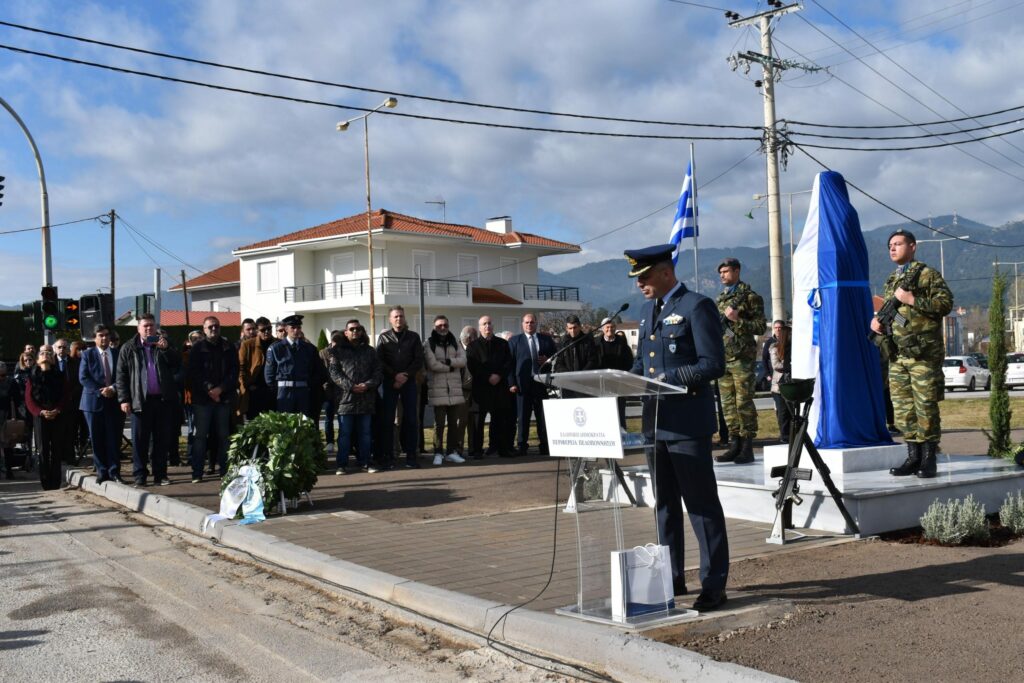 Προτομή Τουρούτσικας Τρίπολη (1)