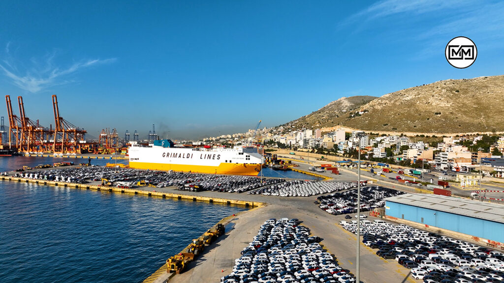 Πειραιάς πάρκινγκ καινούρια αυτοκίνητα (11)