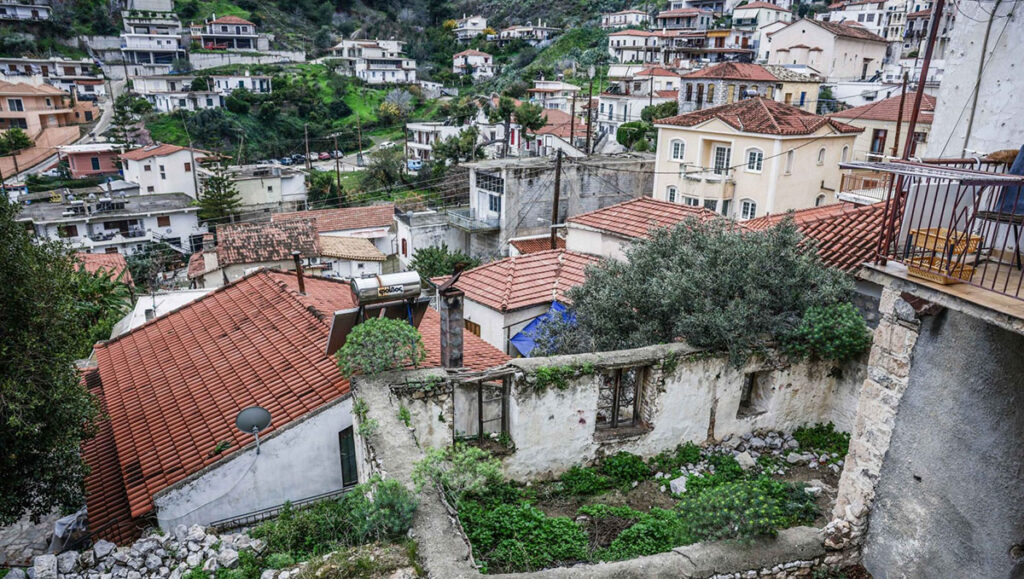 Σακελλαροπούλου Νέα Επίδαυρος εγκαίνια κάστρο Πιάδα (1)