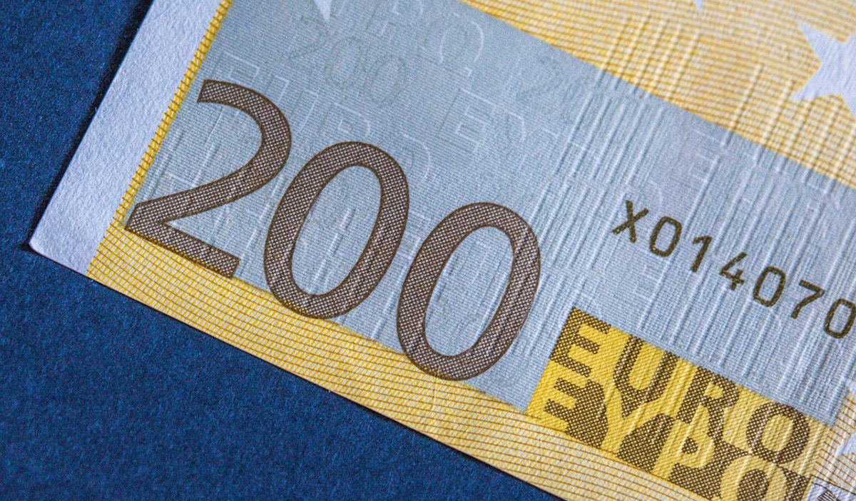 200 ευρώ