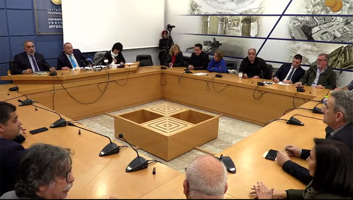 Ναύπλιο: 4 δήμαρχοι στο ίδιο δημοτικό συμβούλιο