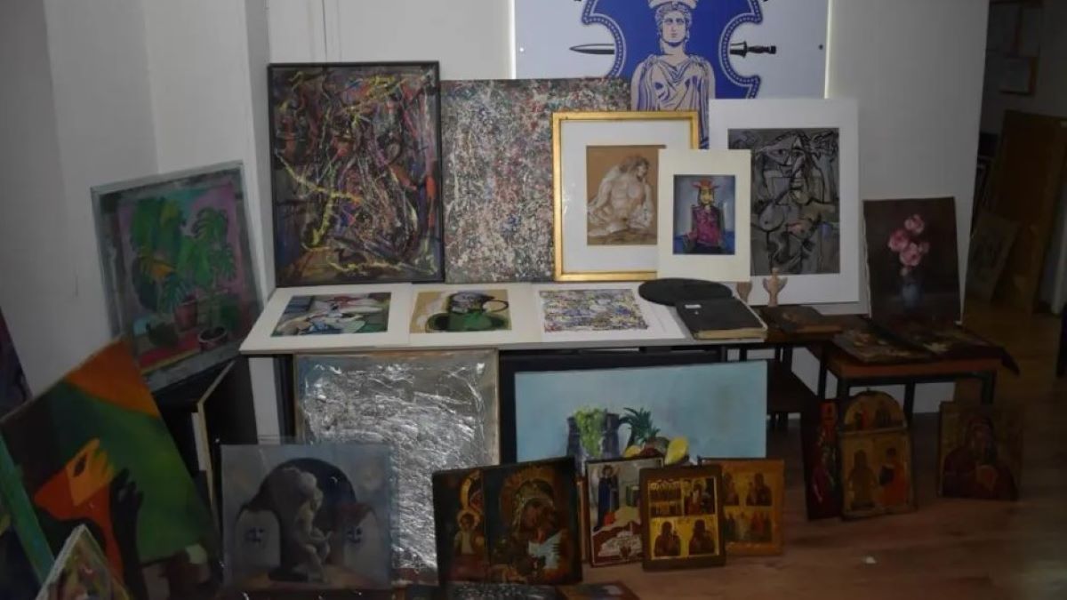 Κατασχέθηκαν πλαστοί πίνακες Πικάσο και Πόλοκ – Προσπαθούσαν να τους πουλήσουν για 4,4 εκατ. ευρώ