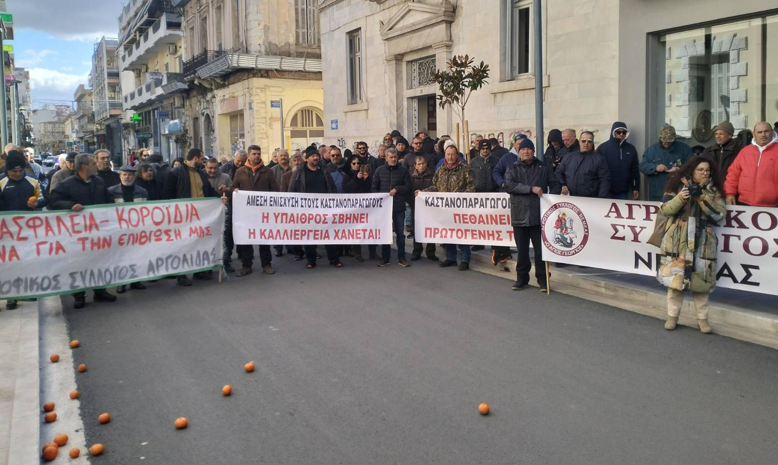 Δυναμικές κινητοποιήσεις προαναγγέλλουν οι αγρότες μετά τη διαμαρτυρία στην Τρίπολη