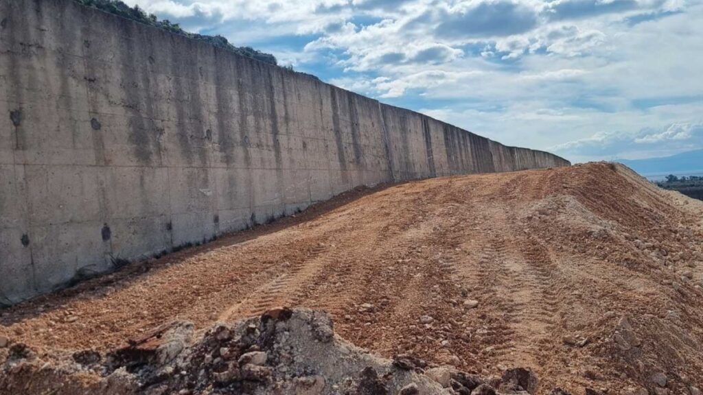 Επισκευή της δεξαμενής στην Κάντια