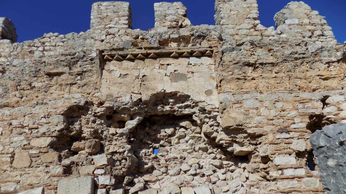 Τα μνημεία του Άργους καταρρέουν χωρίς συντήρηση – Στη βουλή φέρνει το θέμα ο Πουλάς