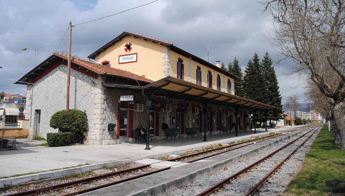 Ελβετοί έρχονται στην Πελοπόννησο για να δουν το μετρικό σιδηροδρομικό δίκτυο