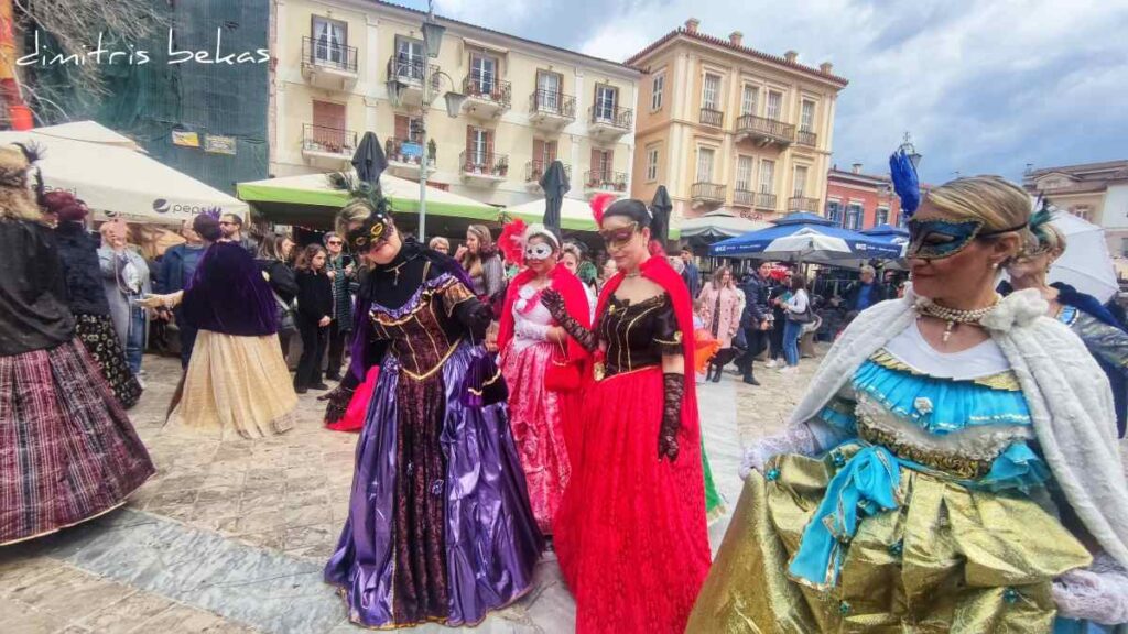 Κυρίες μιας άλλης εποχής στο Ναύπλιο (11)