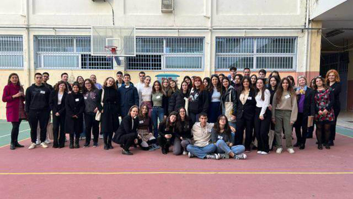 Senior και Junior Ambassadors από το 1ο Λύκειο Ναυπλίου στην Αθήνα