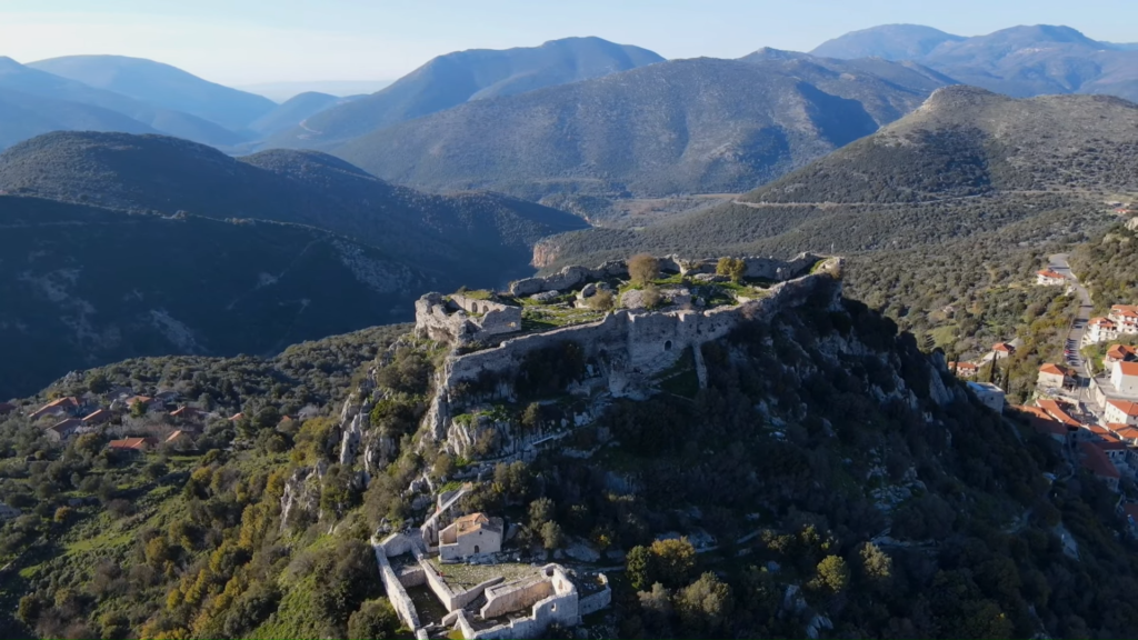 Κάστρο γέφυρα Καρύταινας