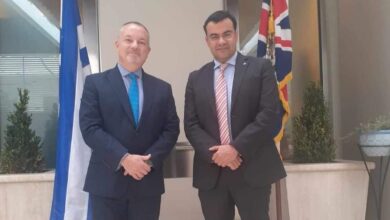 Συνάντηση του Δημάρχου Ύδρας κ. Γεωργίου Κουκουδάκη με τον Πρέσβη του Ηνωμένου Βασιλείου στην Αθήνα κ. Matthew Lodge.