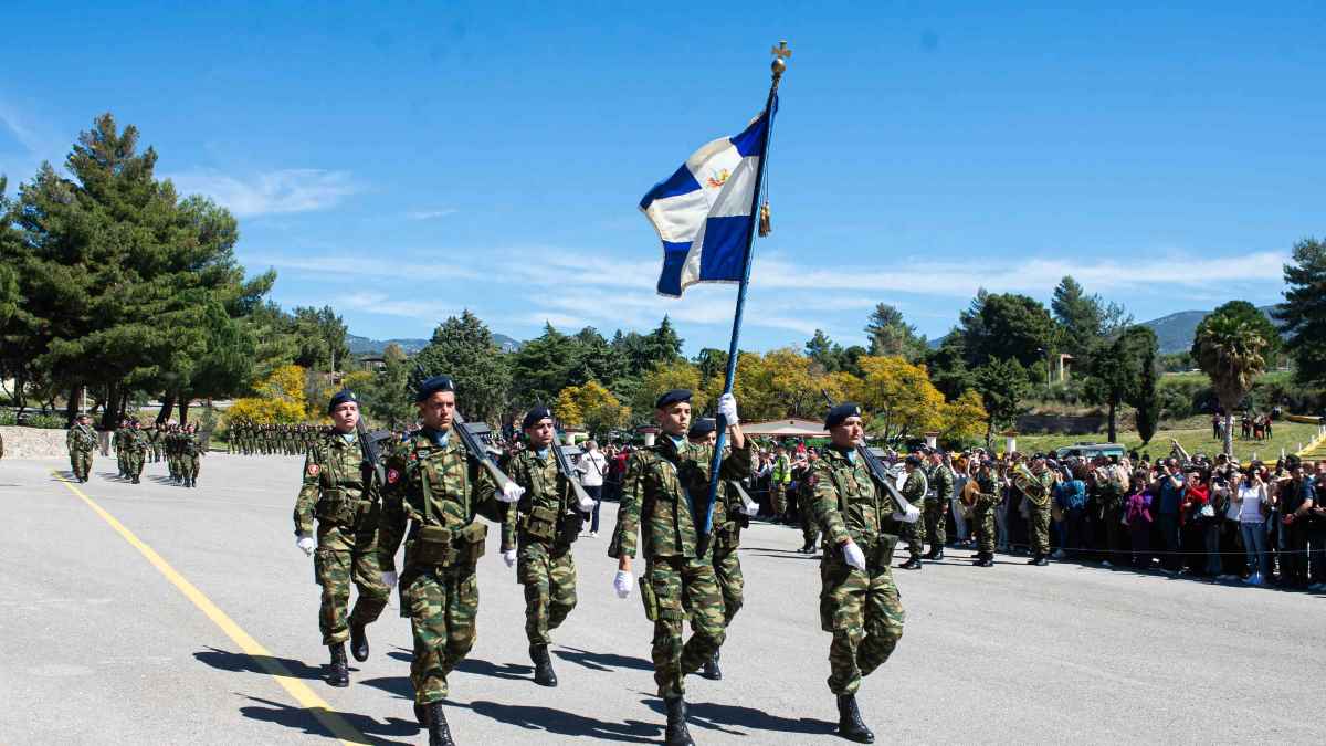 Καλαμάτα: Ορκίστηκαν οι νεοσύλλεκτοι της 2024 Β’ ΕΣΣΟ στο Στρατόπεδο Παπαφλέσσα