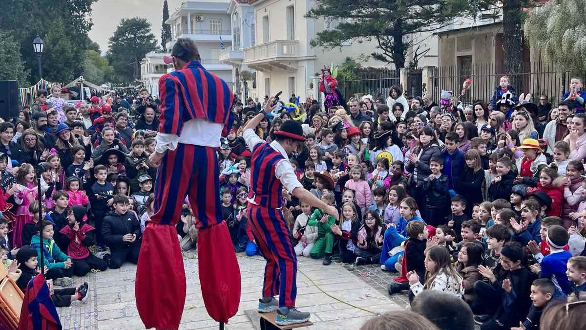 Με πολύ κέφι το αποκριάτικο πάρτι της Ένωσης Γονέων του Δήμου Ναυπλιέων