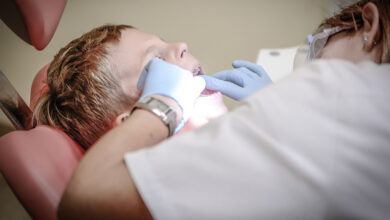 dentist odontiatros