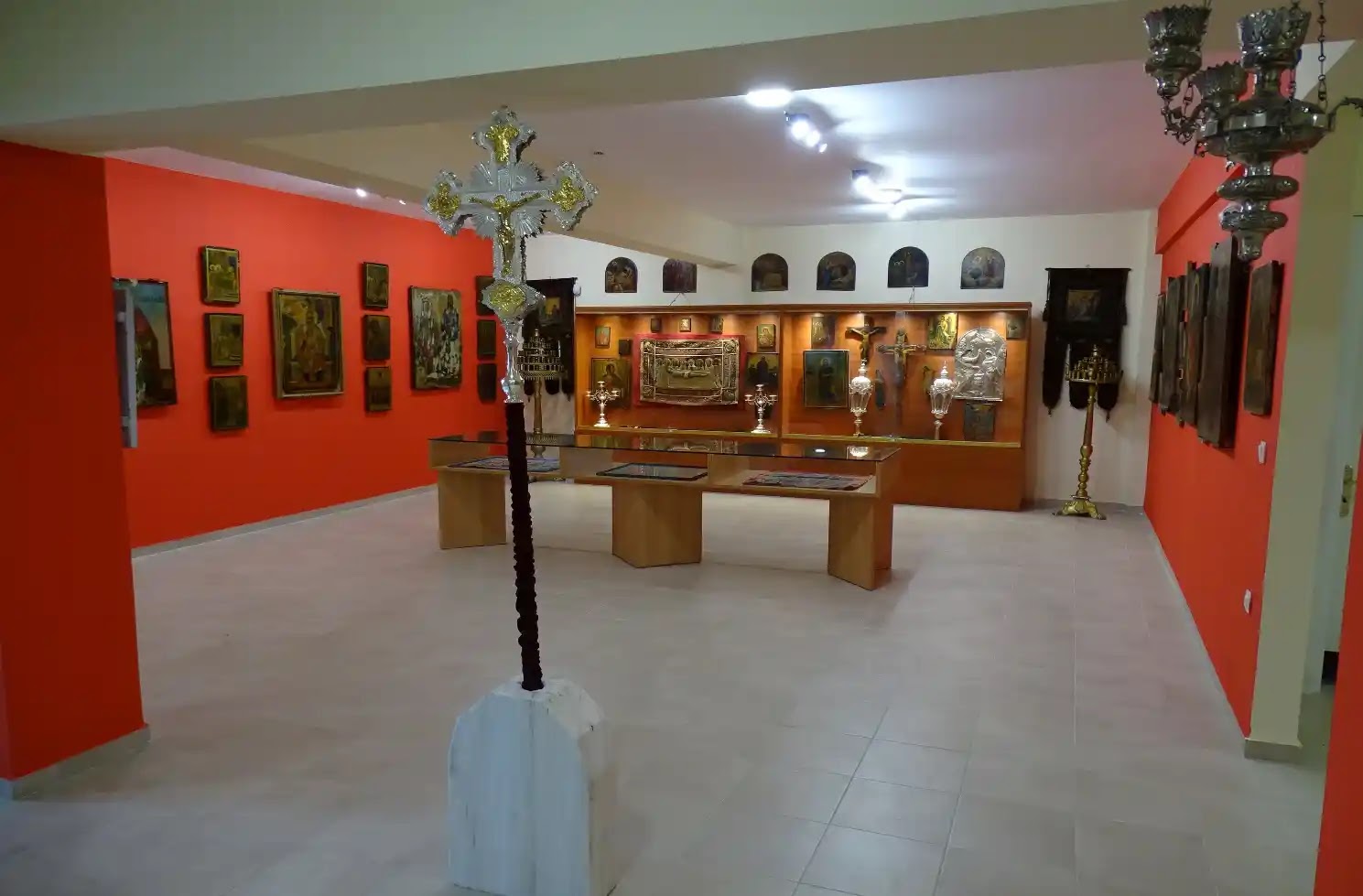 Ναύπλιο: Μικροί θησαυροί του εκκλησιαστικού μουσείου Ευαγγελίστριας