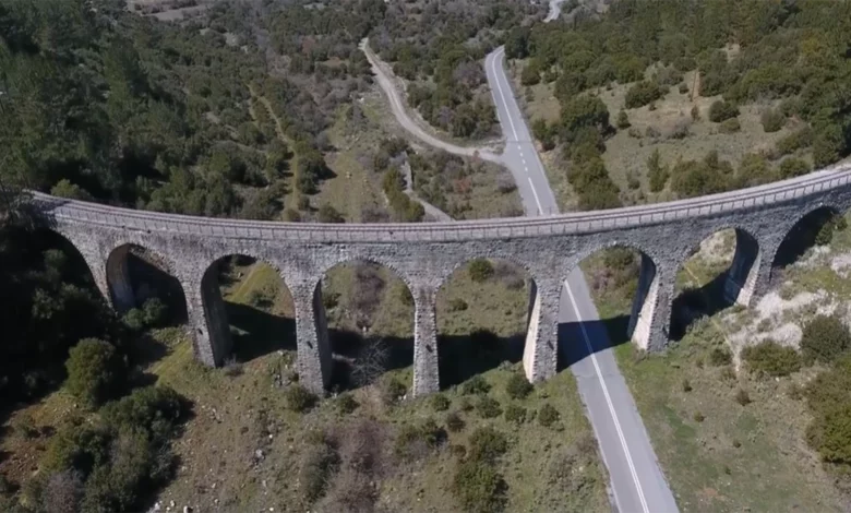 Η μεγαλύτερη κοιλαδογέφυρα στην Ελλάδα βρίσκεται στην Πελοπόννησο