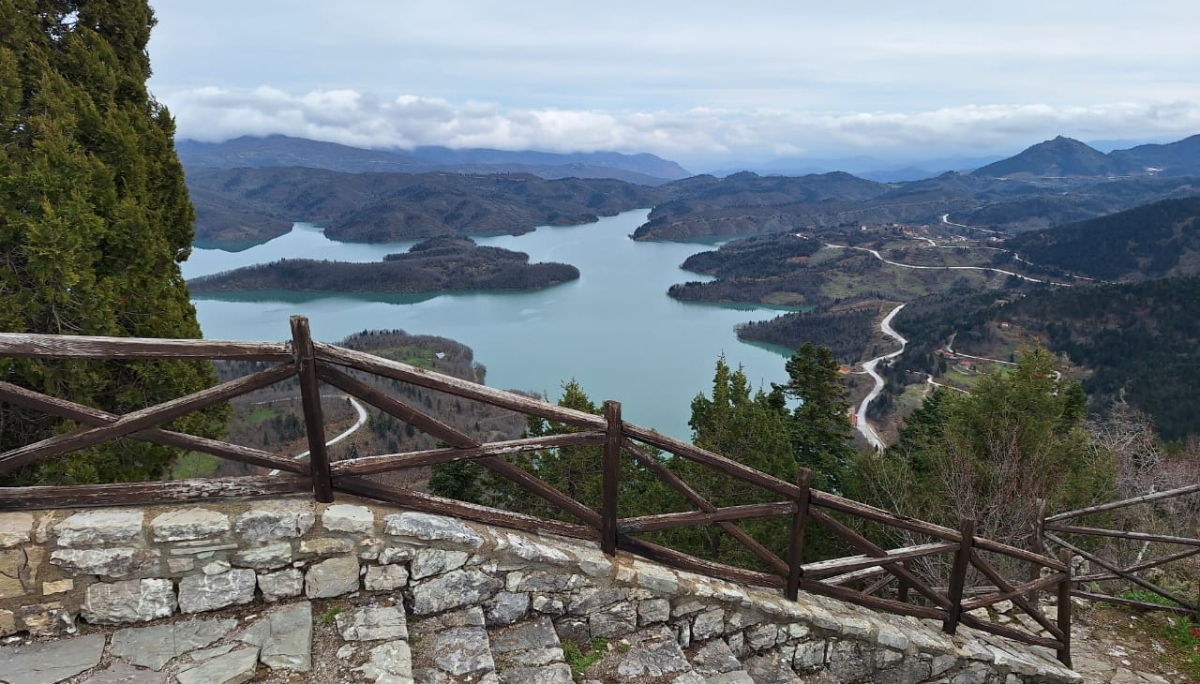 Λίμνη Πλαστήρα: Ένας ονειρικός προορισμός για αξέχαστες εμπειρίες μέσα στη φύση