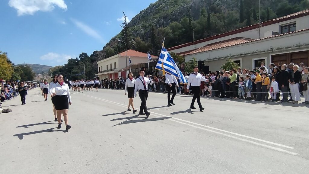 parelasi nafplio 25 martiou 3