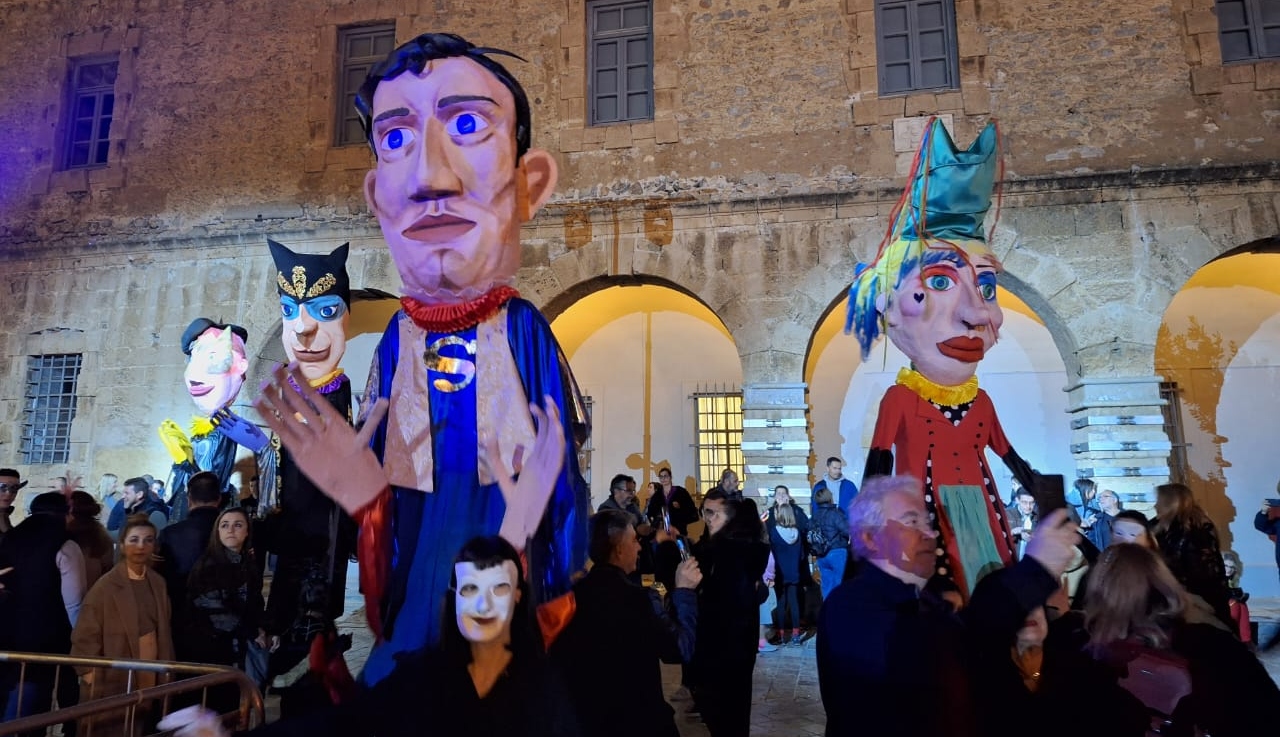 Βενετσιάνικο καρναβάλι στο Ναύπλιο: Ένα ταξίδι στο χρόνο, την τέχνη και τον πολιτισμό (Pics, Vid)