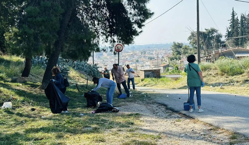 Εθελοντικός καθαρισμός στον Λόφο της Ασπίδας