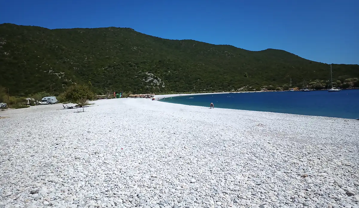 Αρκαδία: Τραγική κατάληξη για Βρετανό τουρίστα στον Φωκιανό