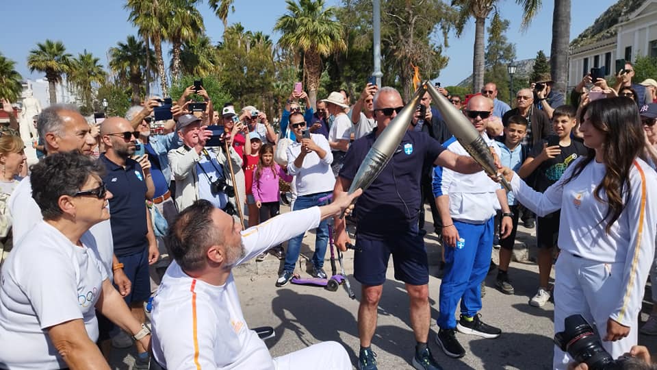 Η Ολυμπιακή φλόγα στο Ναύπλιο Ολυμπιακοί αγώνες Παρίσι 2024