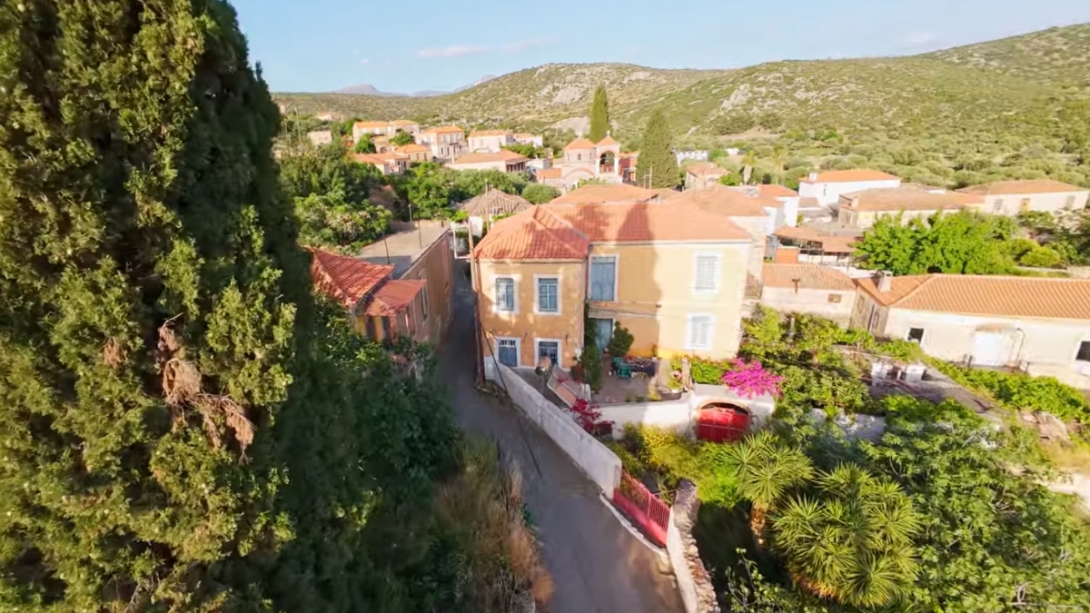 Το Αλεποχώρι Λακωνίας έτσι όπως δεν το έχεις ξαναδεί