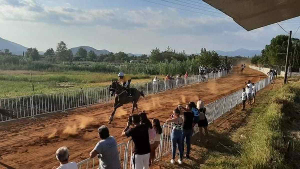 Καλαμάτα: Ιππικοί αγώνες την Δευτέρα του Πάσχα