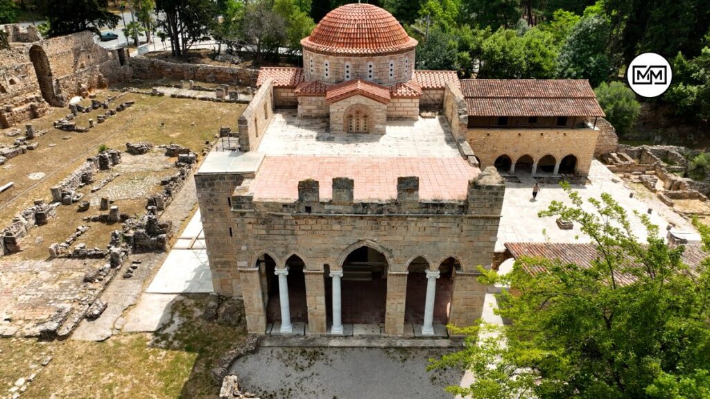 Μονή Δαφνίου