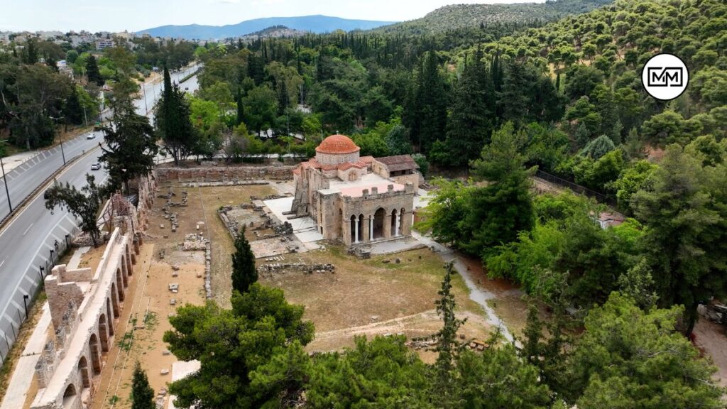 Μονή Δαφνίου