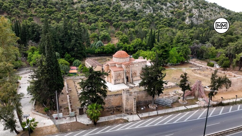 Μονή Δαφνίου