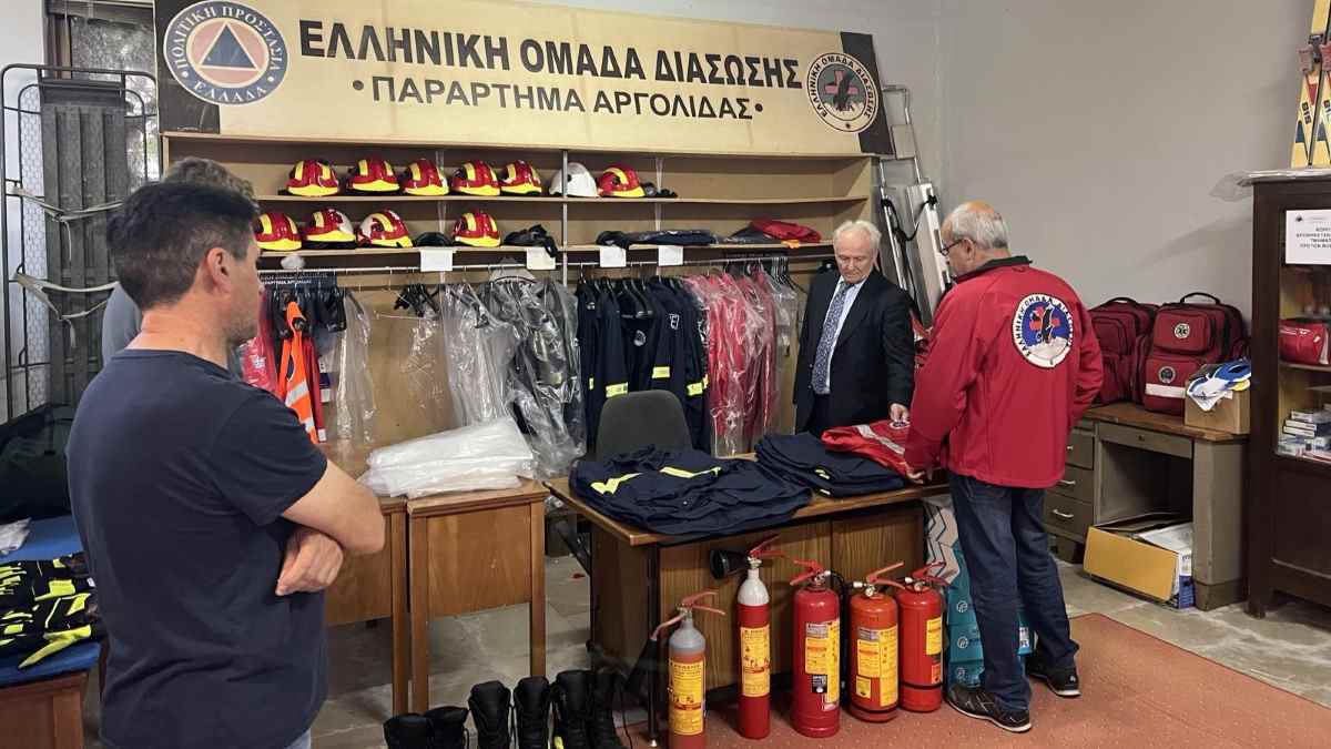 Ο Γ. Ανδριανός επισκέφθηκε την Ελληνική Ομάδα Διάσωσης Αργολίδας