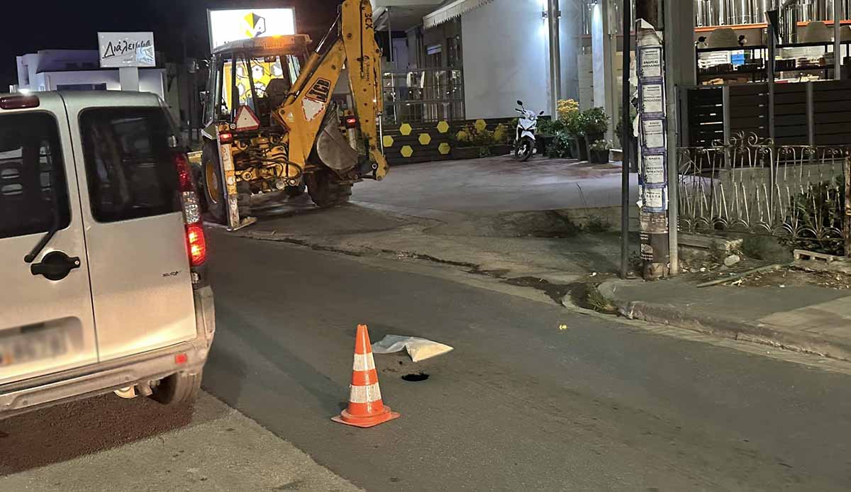 Άργος: Βούλιαξε ο δρόμος