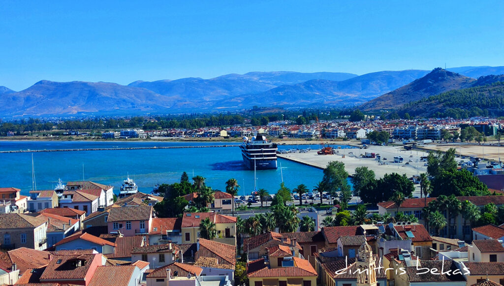 World Traveller κρουαζιερόπλοιο Ναύπλιο